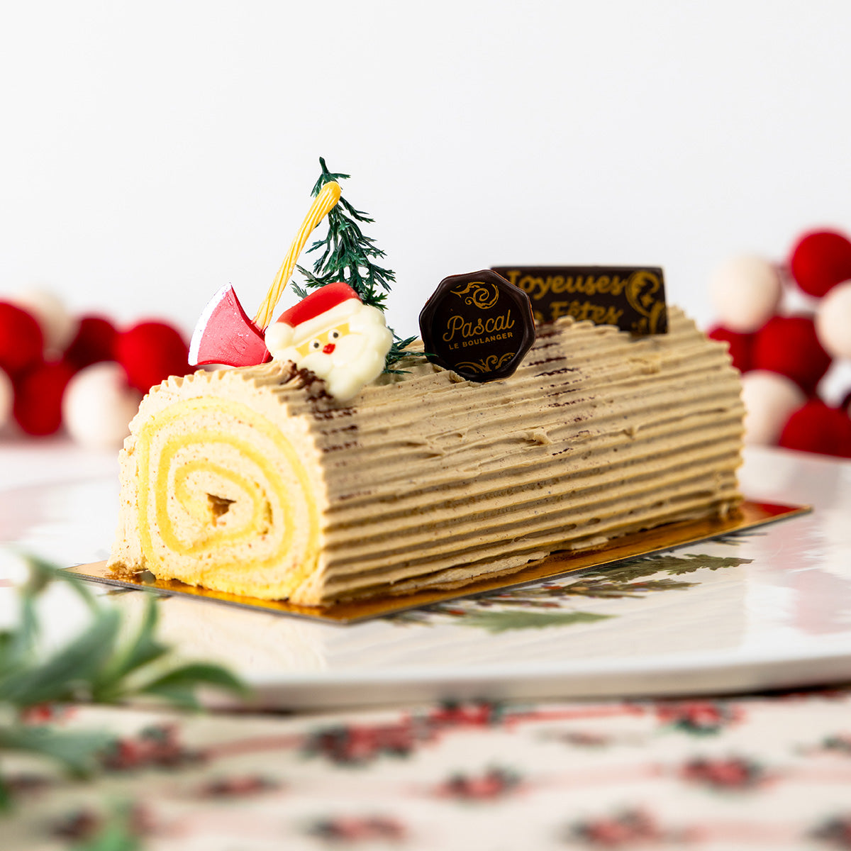 Bûche crème au beurre praliné